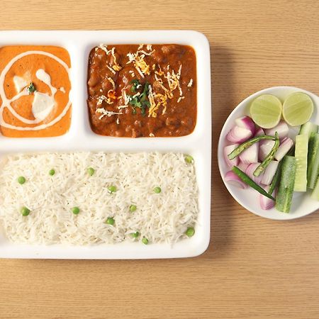 Aamantran Residency Hotel, Sohna Road, Sector 49, Gurugram Gurgaon Eksteriør billede