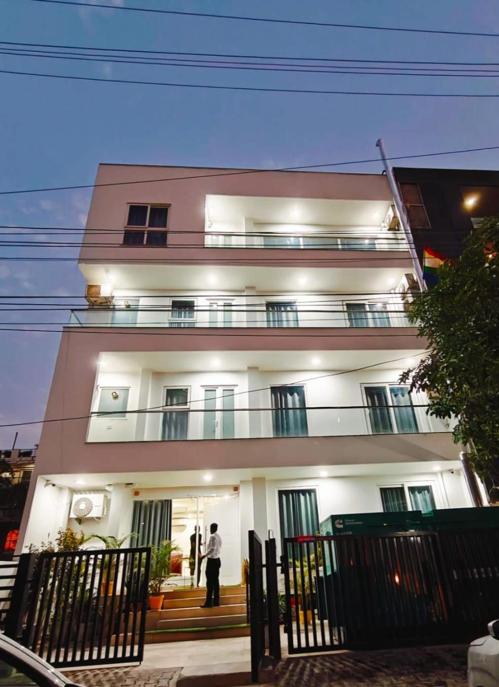 Aamantran Residency Hotel, Sohna Road, Sector 49, Gurugram Gurgaon Eksteriør billede