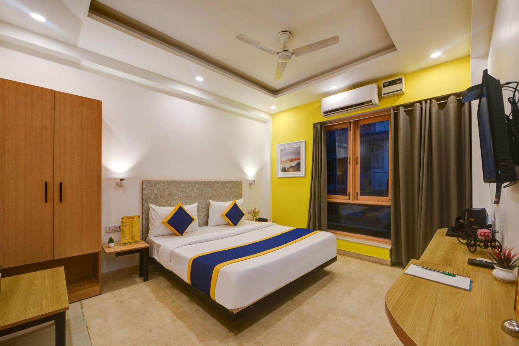 Aamantran Residency Hotel, Sohna Road, Sector 49, Gurugram Gurgaon Eksteriør billede