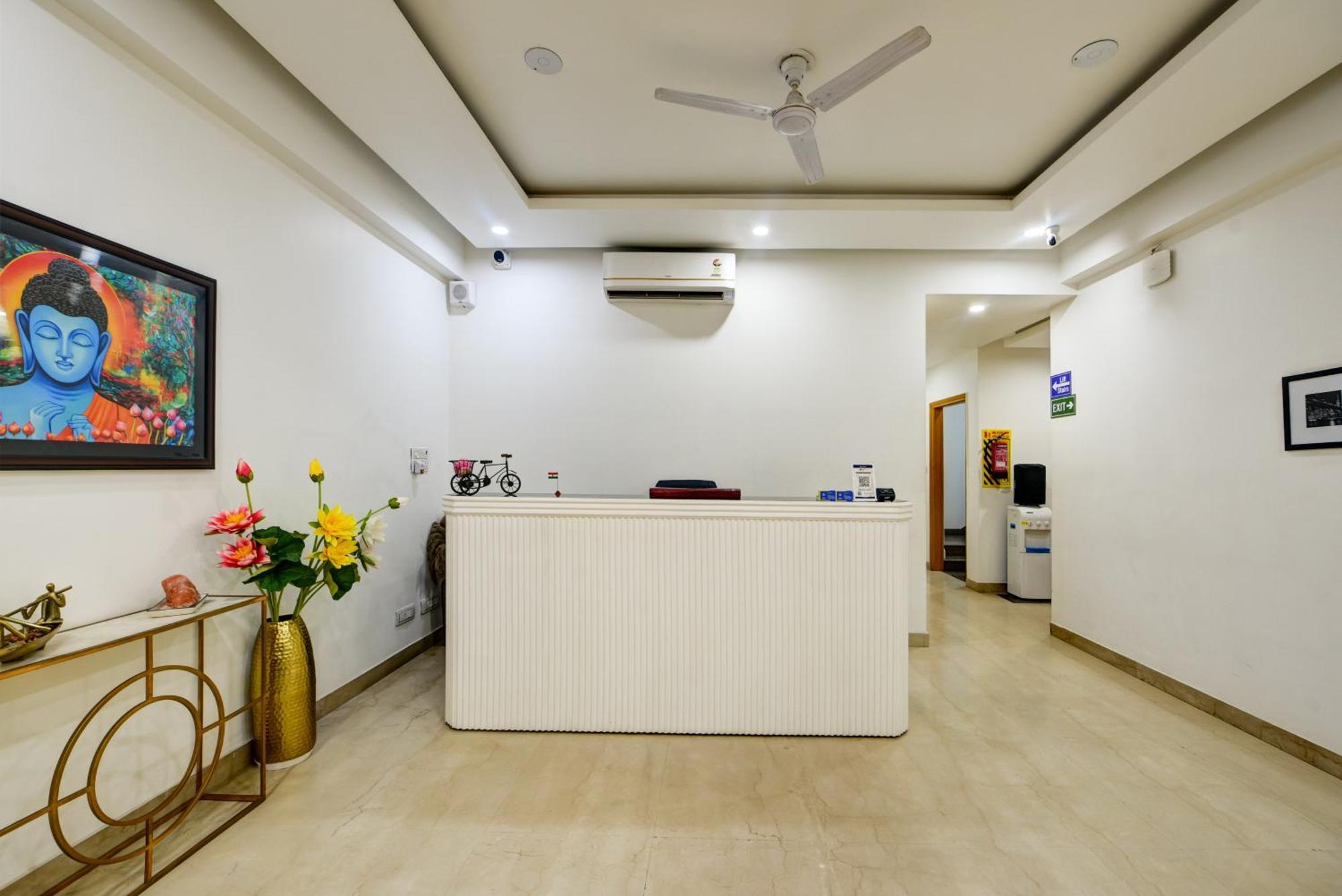 Aamantran Residency Hotel, Sohna Road, Sector 49, Gurugram Gurgaon Eksteriør billede