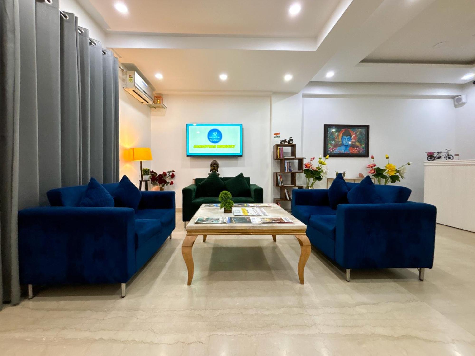 Aamantran Residency Hotel, Sohna Road, Sector 49, Gurugram Gurgaon Eksteriør billede