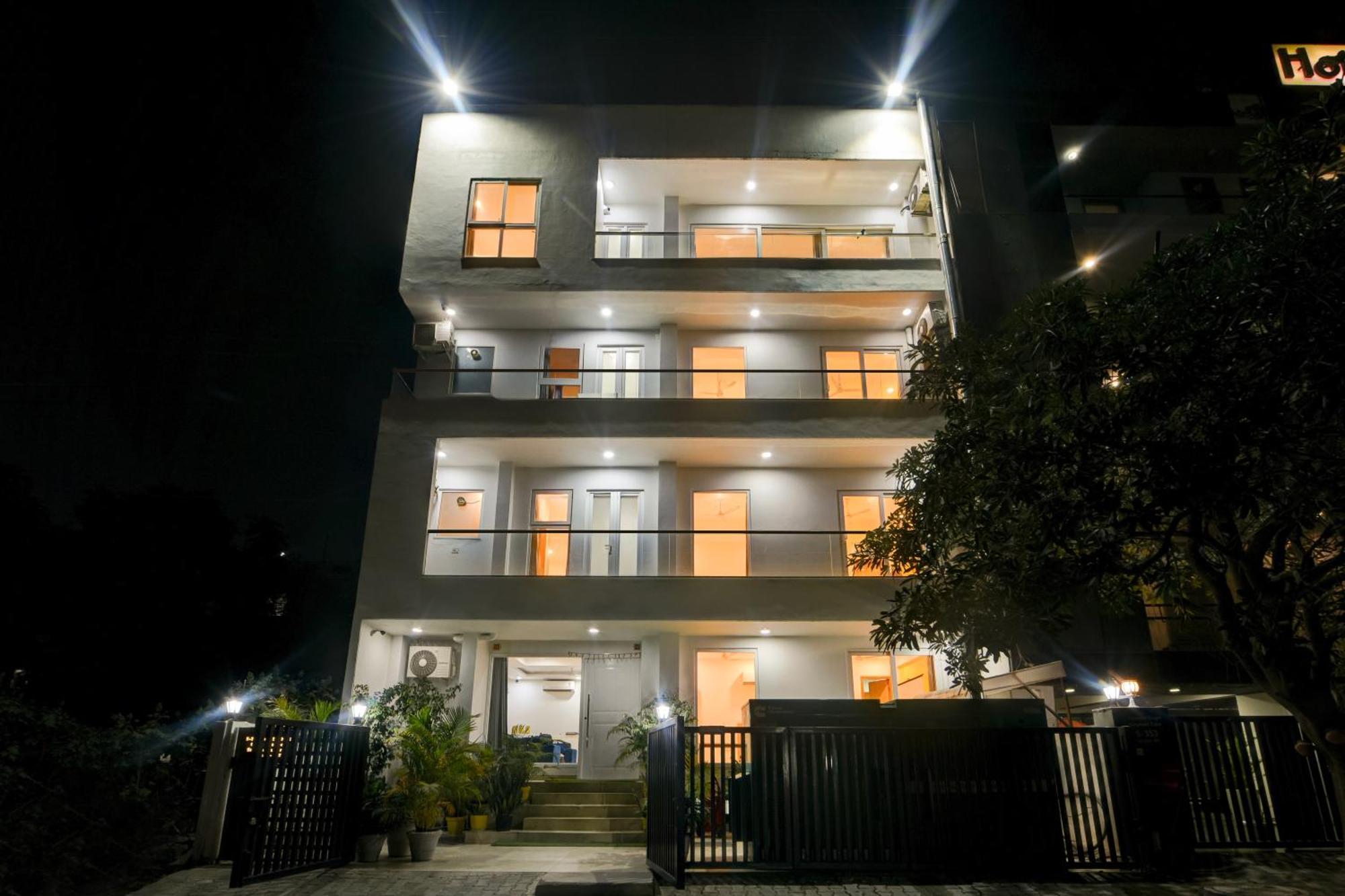 Aamantran Residency Hotel, Sohna Road, Sector 49, Gurugram Gurgaon Eksteriør billede